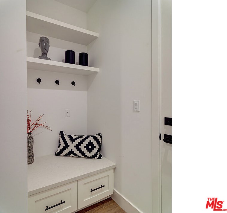 10513 Ayres Ave, Los Angeles CA  90064-3309 exterior