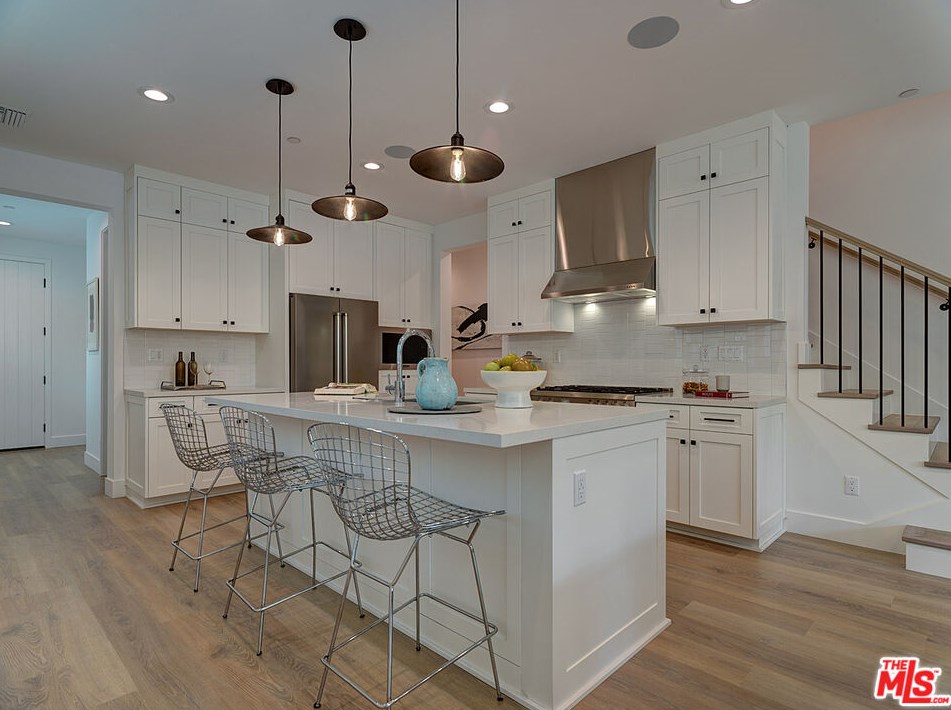 10513 Ayres Ave, Los Angeles CA  90064-3309 exterior