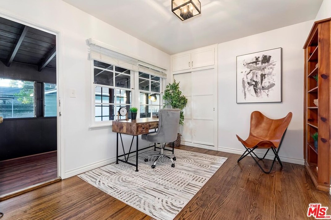 11455 Segrell Way, Los Angeles CA  90230-5357 exterior