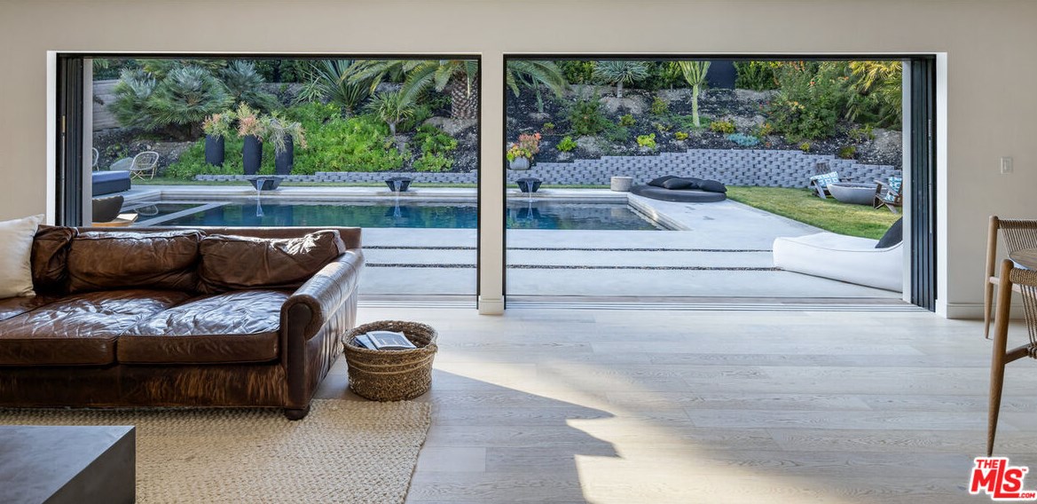 30511 Paseo Del Valle, Laguna Beach CA  92677-2314 exterior