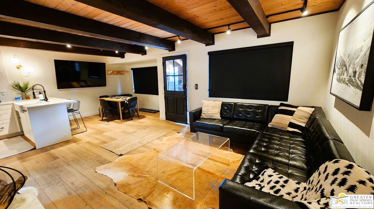 1125 Big Bear Blvd, Big Bear City CA  92314-9277 exterior