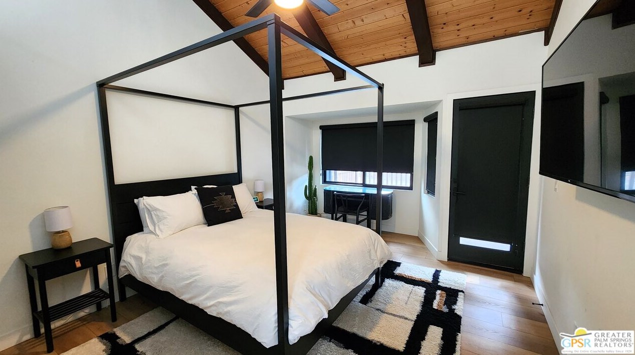 1125 Big Bear Blvd, Big Bear City CA  92314-9277 exterior