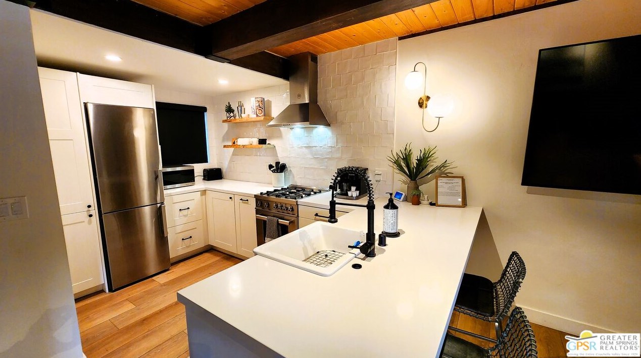 1125 Big Bear Blvd, Big Bear City CA  92314-9277 exterior