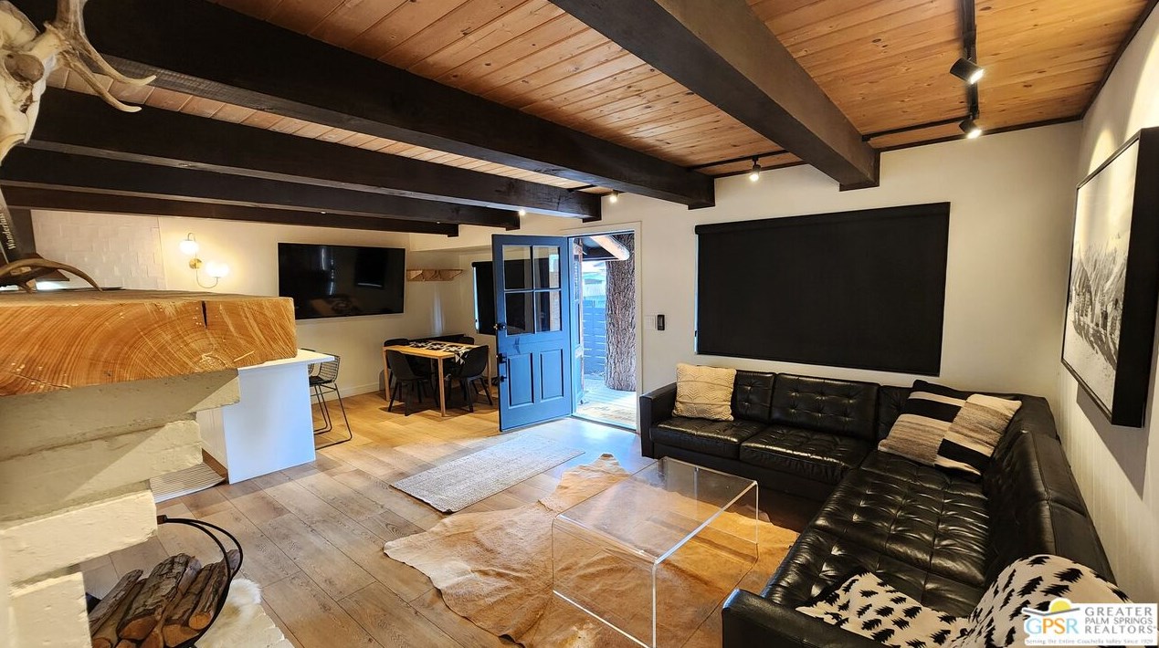 1125 Big Bear Blvd, Big Bear City CA  92314-9277 exterior