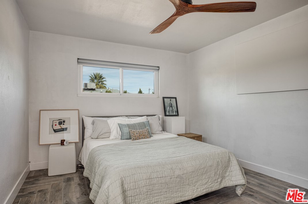 500 Palm Vista Dr, Palm Springs CA  92262-1495 exterior