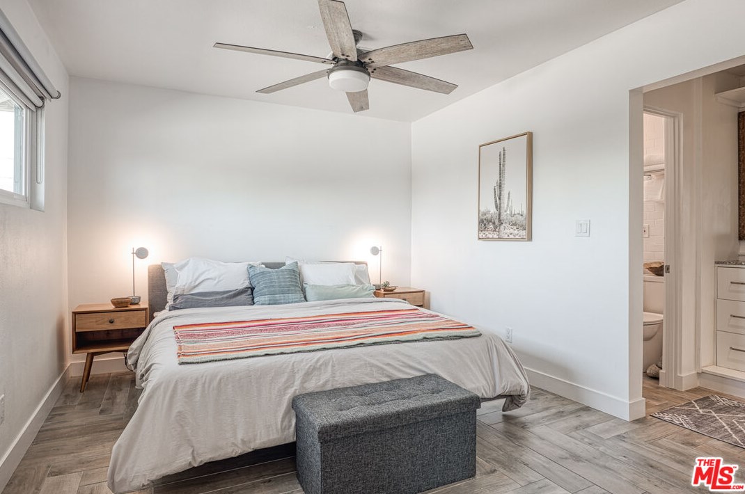 500 Palm Vista Dr, Palm Springs CA  92262-1495 exterior