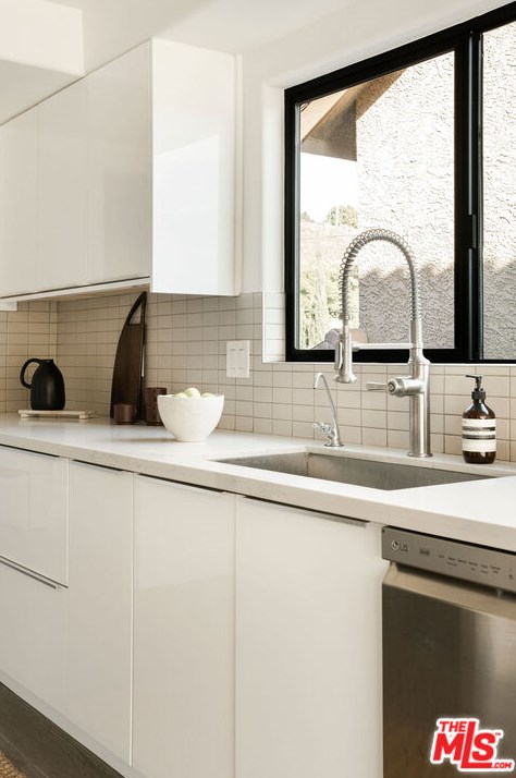 4614 Townsend Ave, Los Angeles CA  90041-2861 exterior