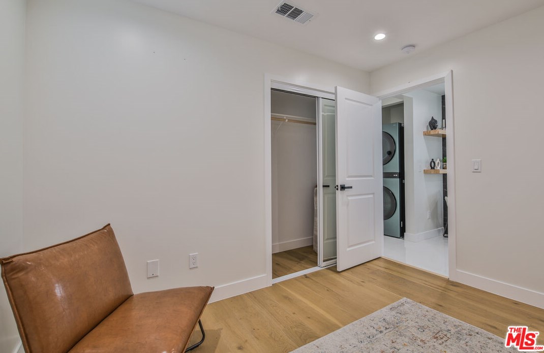 10836 Lawler St, Los Angeles CA  90034-5413 exterior