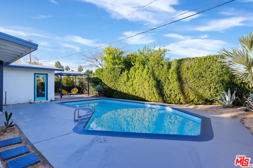 68030 Espada Rd, Cathedral City CA  92234-5655 exterior