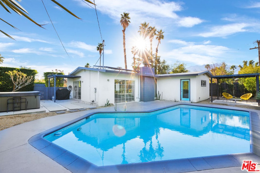 68030 Espada Rd, Cathedral City CA  92234-5655 exterior