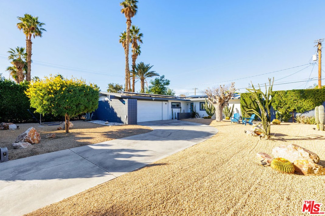 68030 Espada Rd, Cathedral City CA  92234-5655 exterior