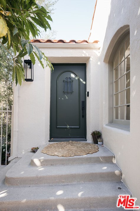3717 Glenfeliz Blvd, Los Angeles CA  90039-1705 exterior