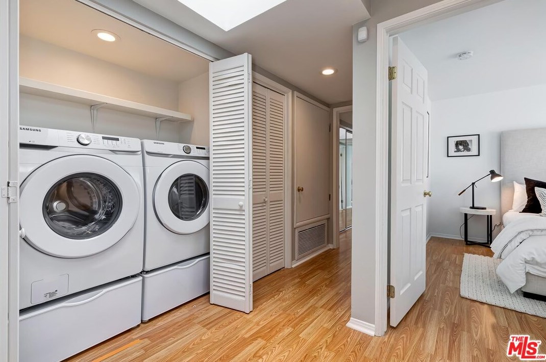 10542 Butterfield Rd, Los Angeles CA  90064-4406 exterior