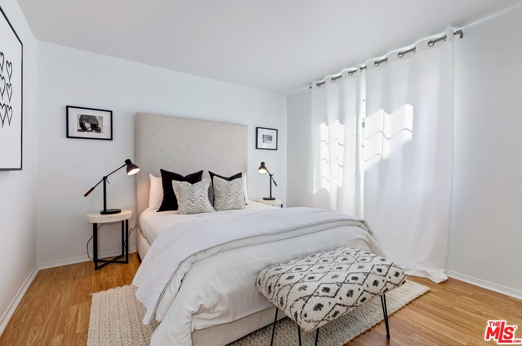 10542 Butterfield Rd, Los Angeles CA  90064-4406 exterior