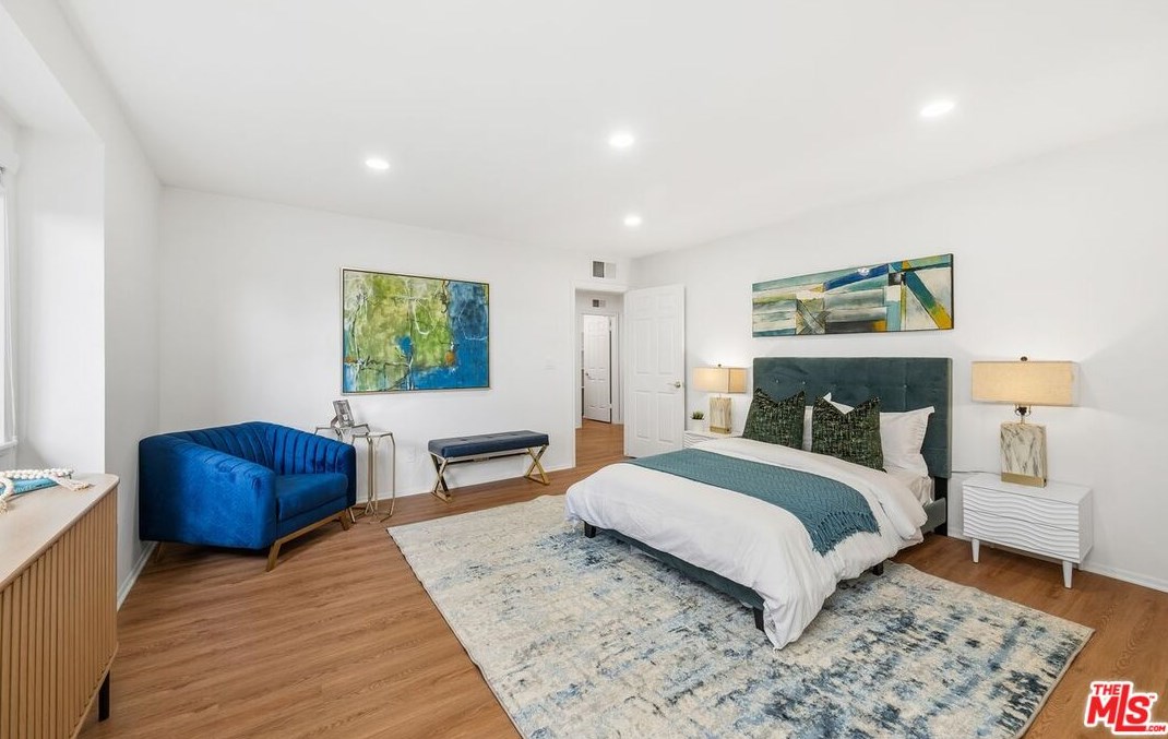 3009 Nicada Dr, Los Angeles CA  90077-2027 exterior