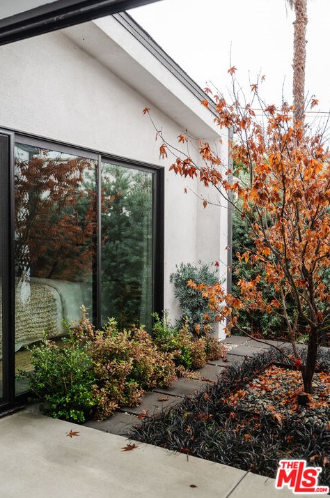 10728 Tabor St, Los Angeles CA  90034-4851 exterior