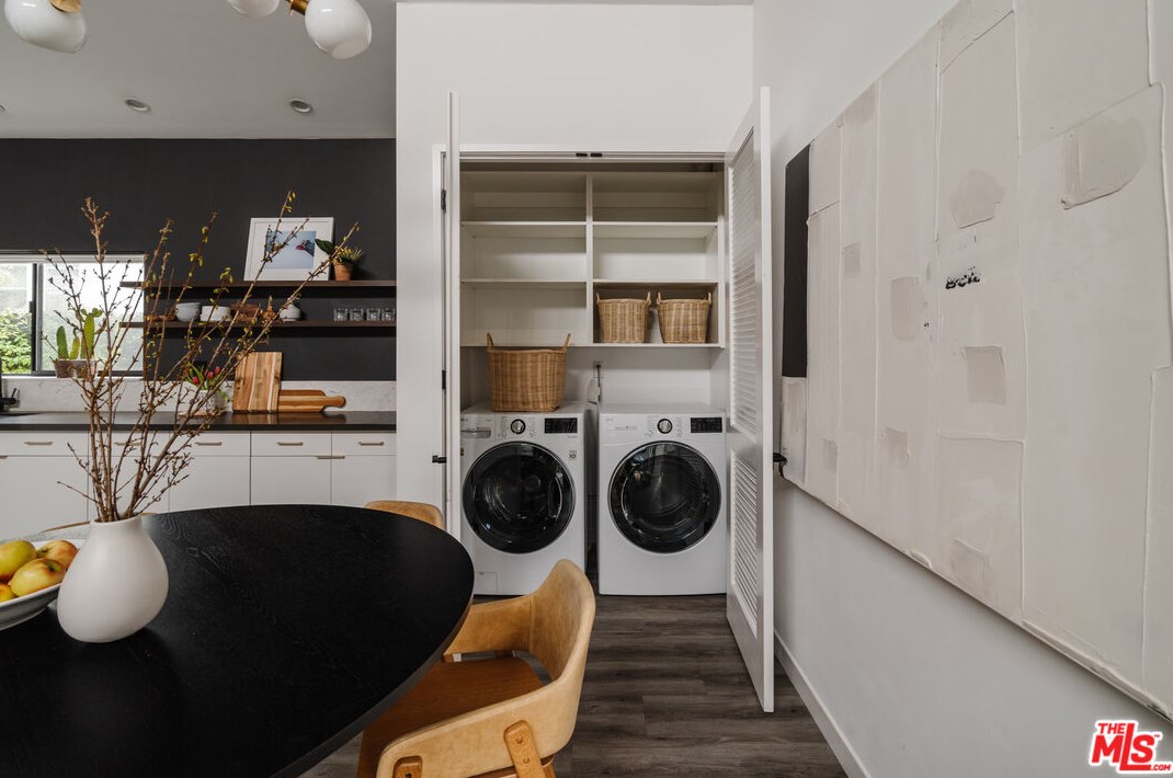 10728 Tabor St, Los Angeles CA  90034-4851 exterior