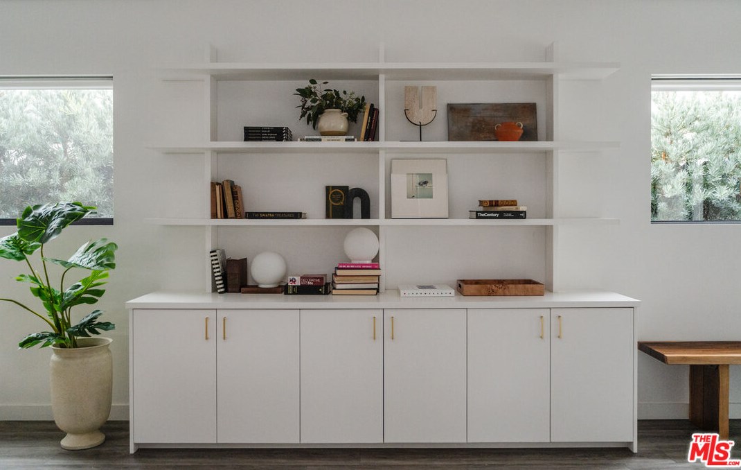 10728 Tabor St, Los Angeles CA  90034-4851 exterior