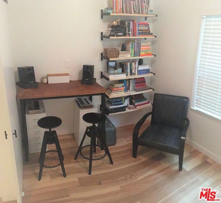 5920 Benner St, Los Angeles CA  90042-4864 exterior