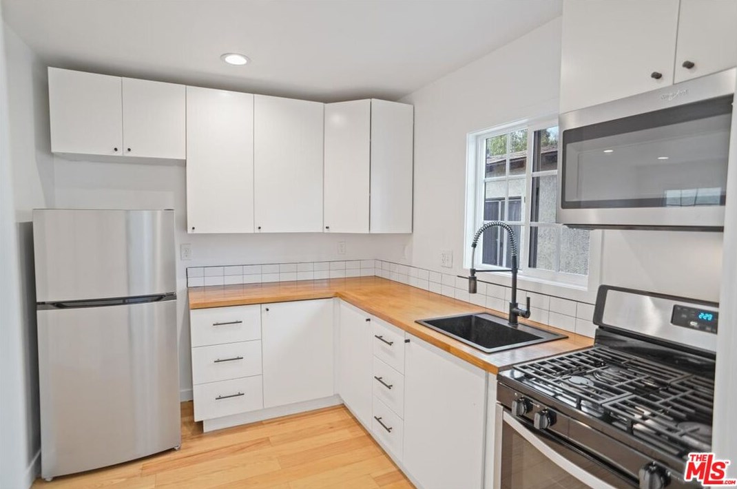 5920 Benner St, Los Angeles CA  90042-4864 exterior