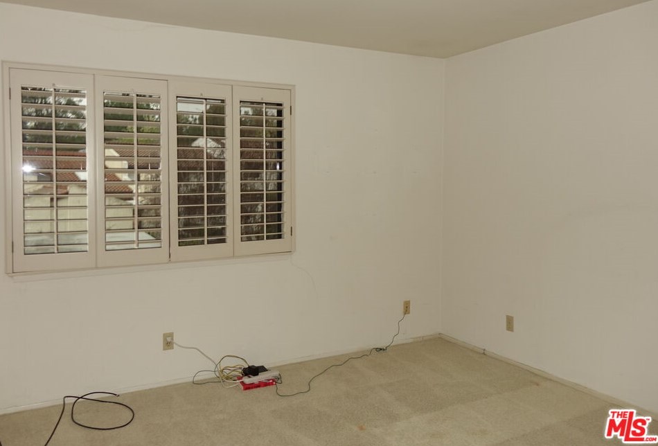 2510 Almaden Ct, Los Angeles CA  90077-2520 exterior