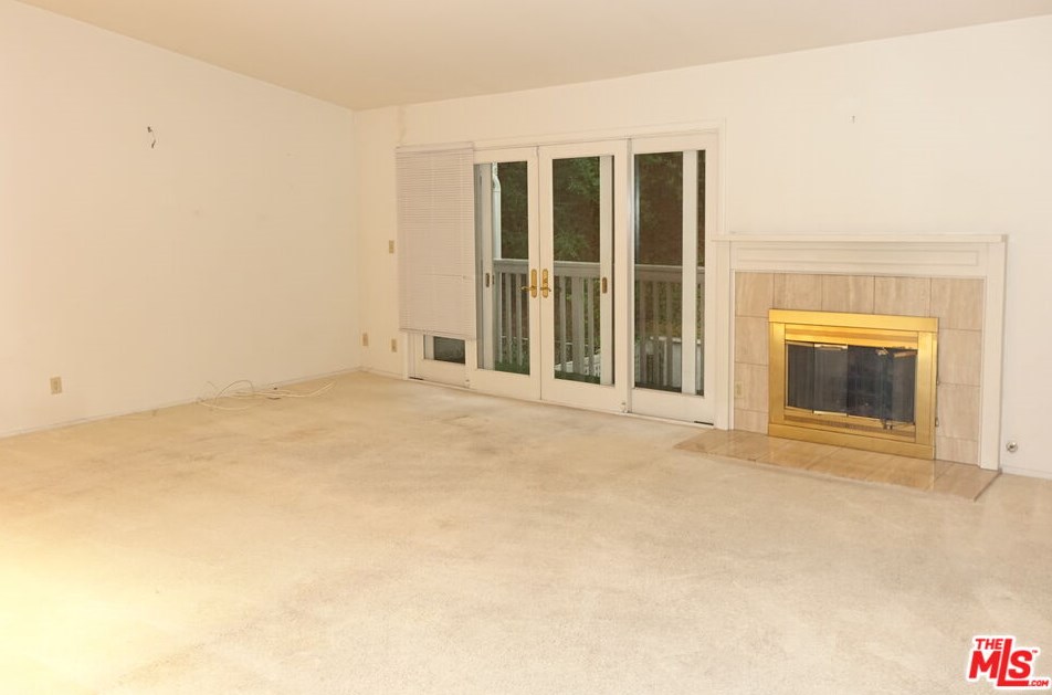 2510 Almaden Ct, Los Angeles CA  90077-2520 exterior