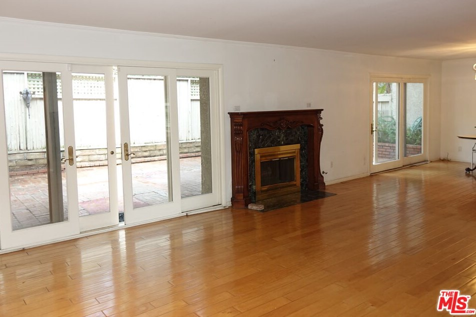 2510 Almaden Ct, Los Angeles CA  90077-2520 exterior
