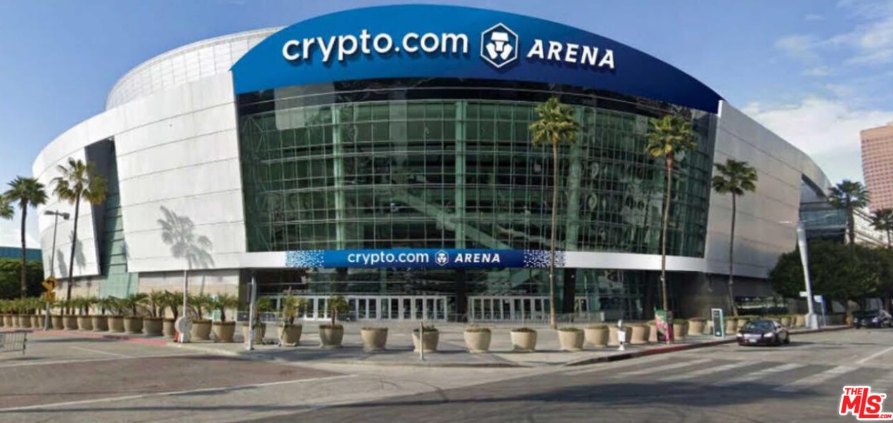 655 Hope St, Los Angeles CA  90017-3206 exterior