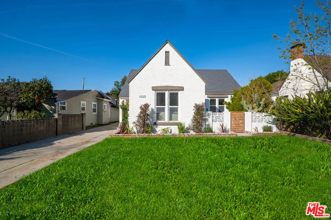 1125 N Myers St, Burbank, CA 91506 MLS 24361063 Coldwell Banker