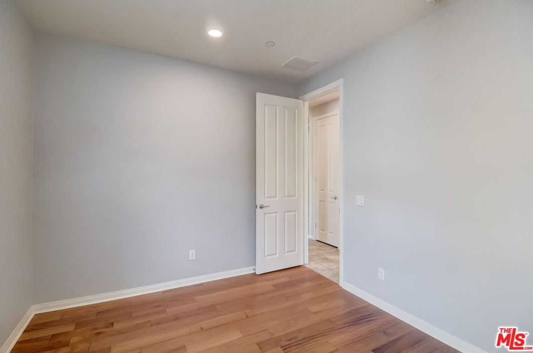 617 Lehner Ave, Escondido CA  92026-1511 exterior