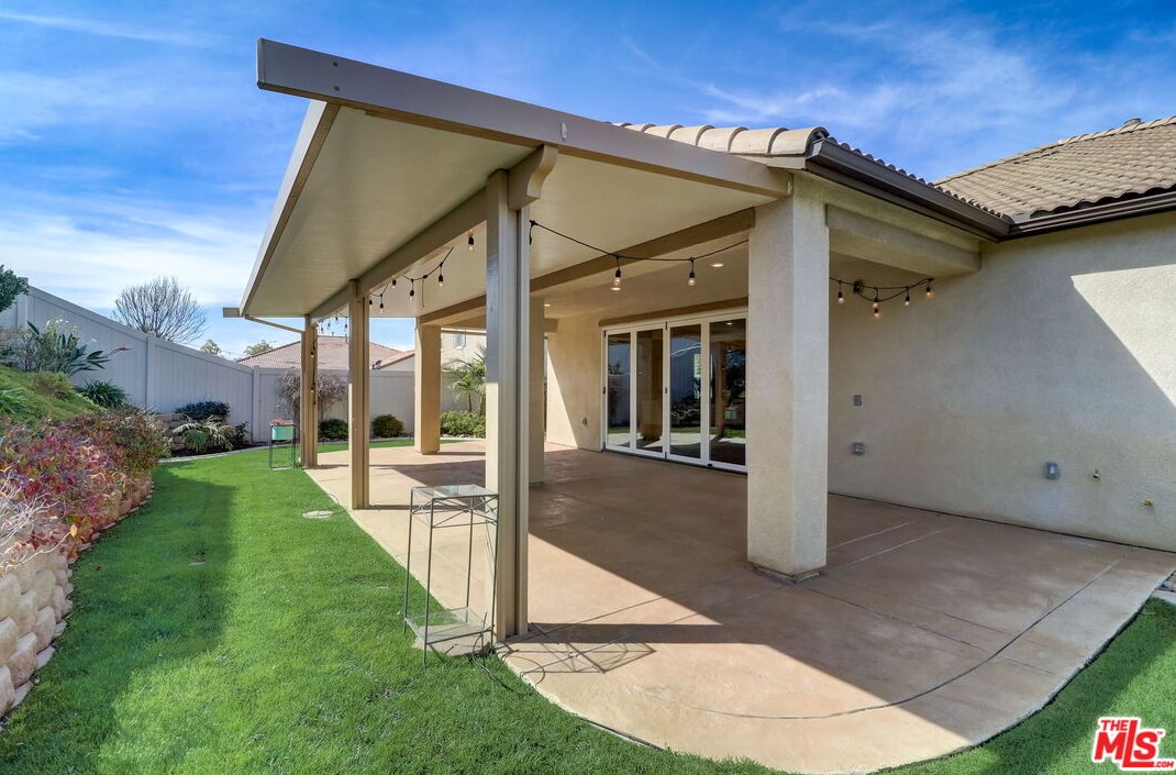 617 Lehner Ave, Escondido CA  92026-1511 exterior