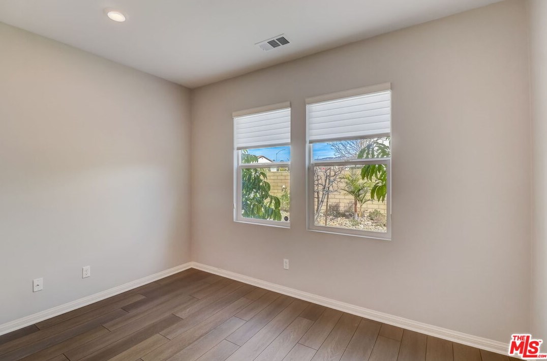 617 Lehner Ave, Escondido CA  92026-1511 exterior