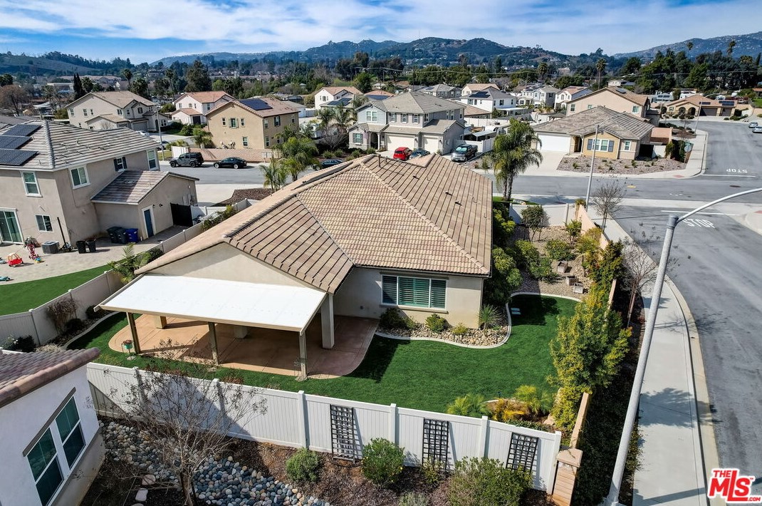 617 Lehner Ave, Escondido CA  92026-1511 exterior