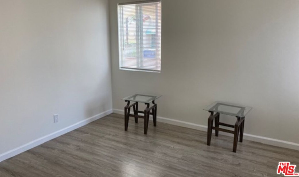 1111 83rd St, Los Angeles CA  90001-3313 exterior