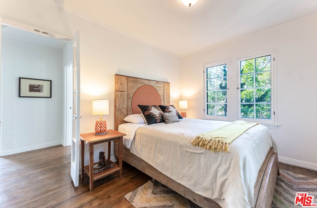 2380 Teviot St, Los Angeles CA  90039-3683 exterior