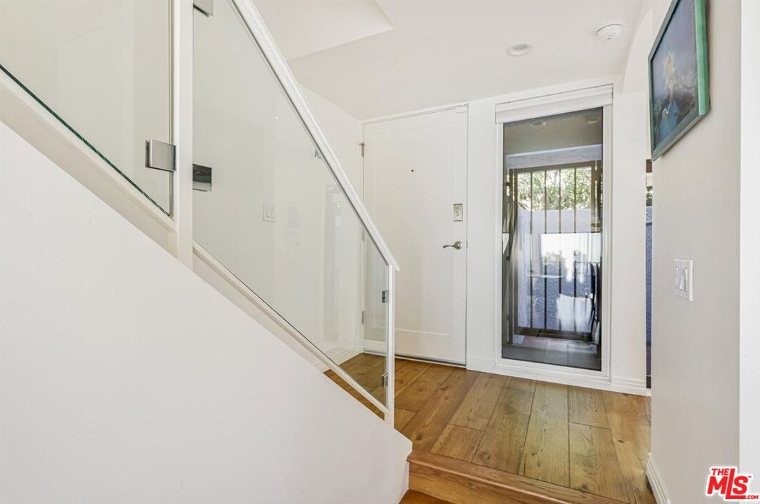 29660 Zuma Bay Way, Malibu CA  90265-4149 exterior