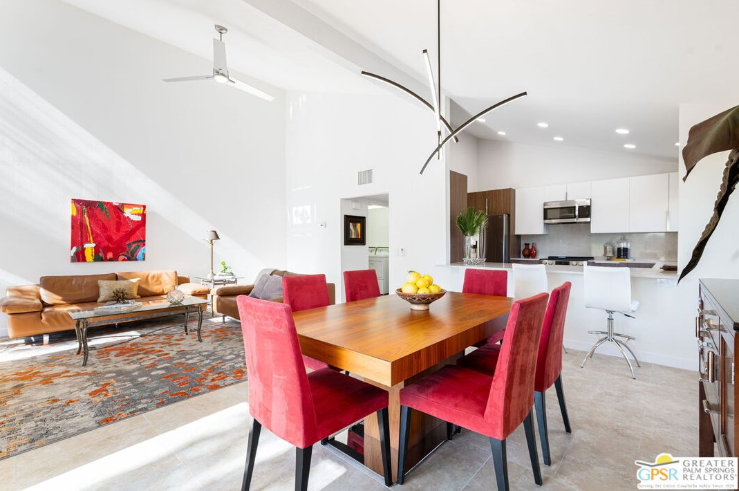 35078 Mission Hills Dr, Rancho Mirage CA  92270-1325 exterior