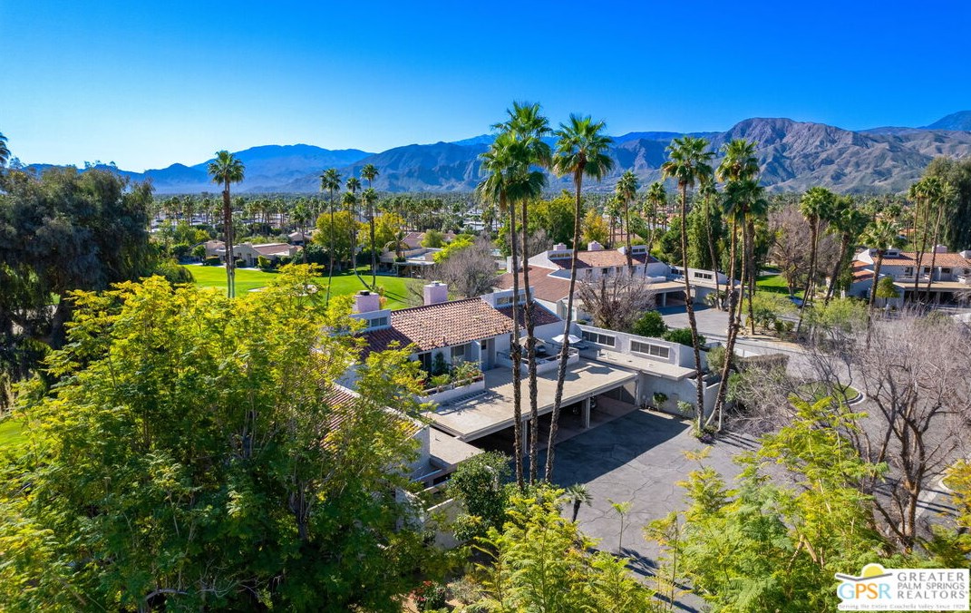 35078 Mission Hills Dr, Rancho Mirage CA  92270-1325 exterior