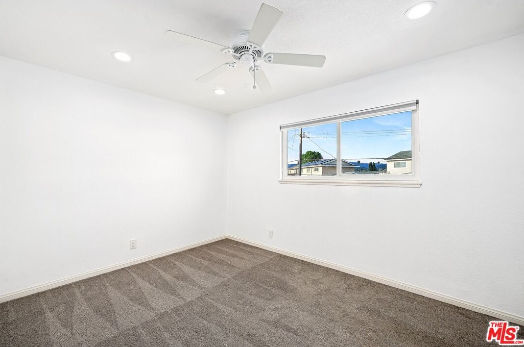 2017 Morley St, Simi Valley CA  93065-3533 exterior