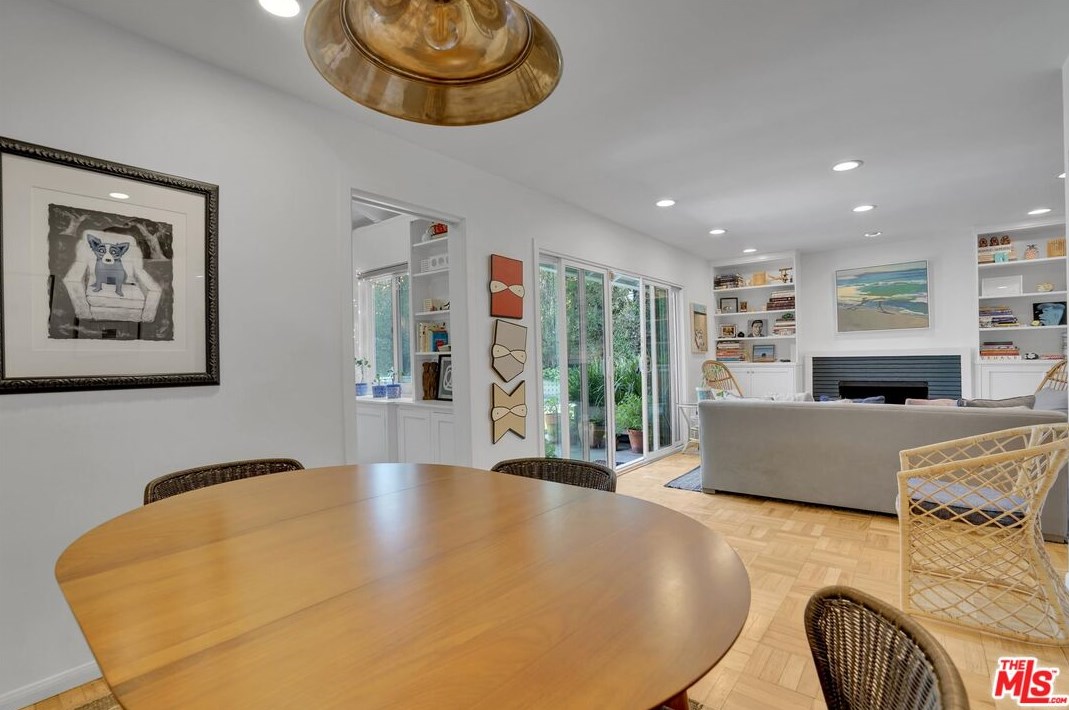 2844 Overland Ave, Los Angeles CA  90064-4218 exterior