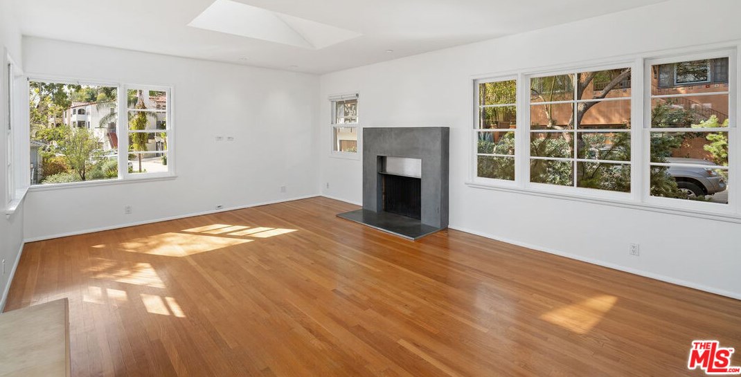 2837 Angus St, Los Angeles CA  90039-2630 exterior