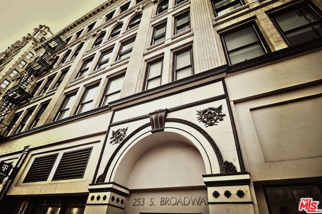 253 Broadway, Los Angeles CA 90012-3623 exterior