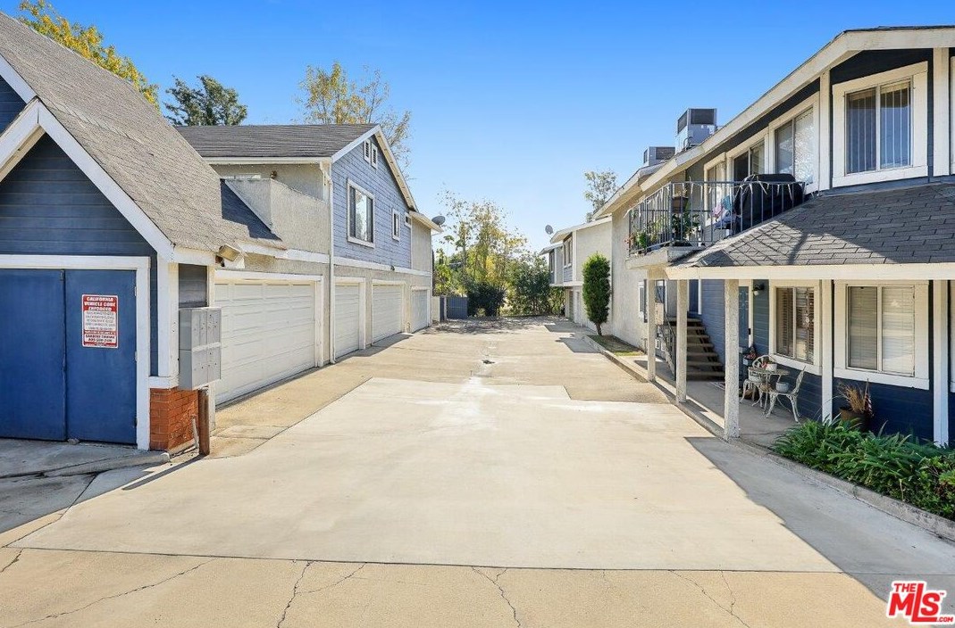 638 Badillo St, Covina CA 91722-4111 exterior