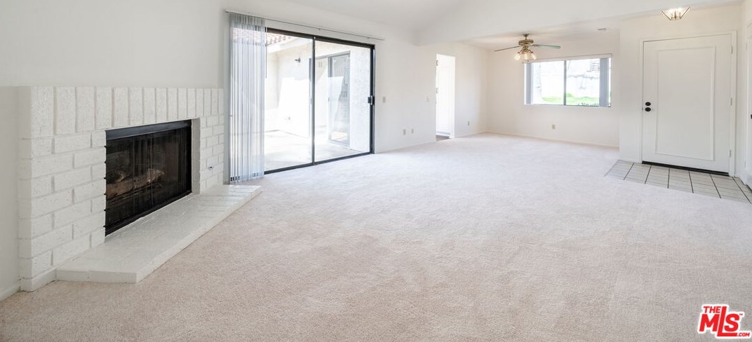 2218 Birchdale Dr, Thousand Oaks CA  91362-1598 exterior