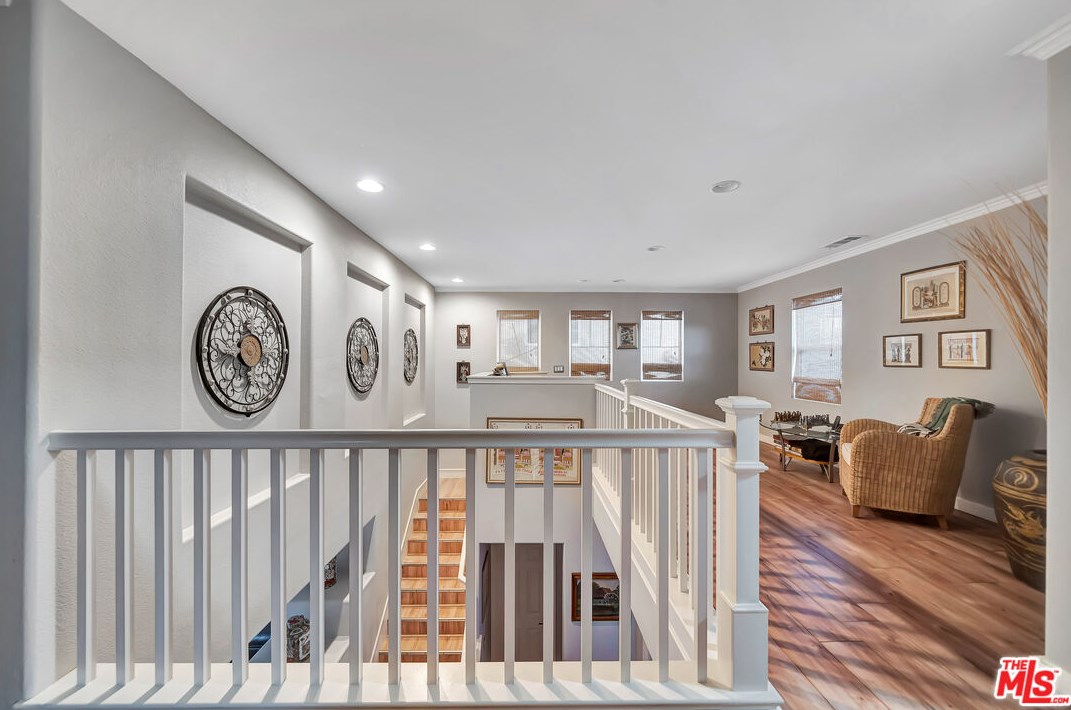 27122 Brown Oaks Way, Santa Clarita CA  91387-3894 exterior