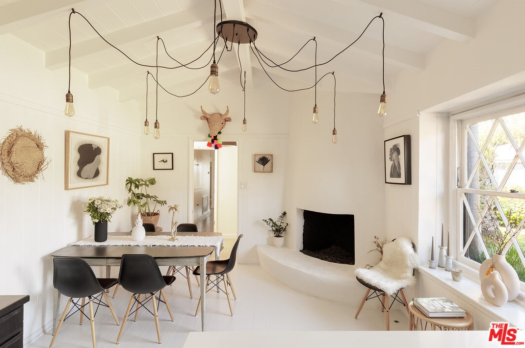 10684 Cranks Rd, Los Angeles CA  90230-5429 exterior