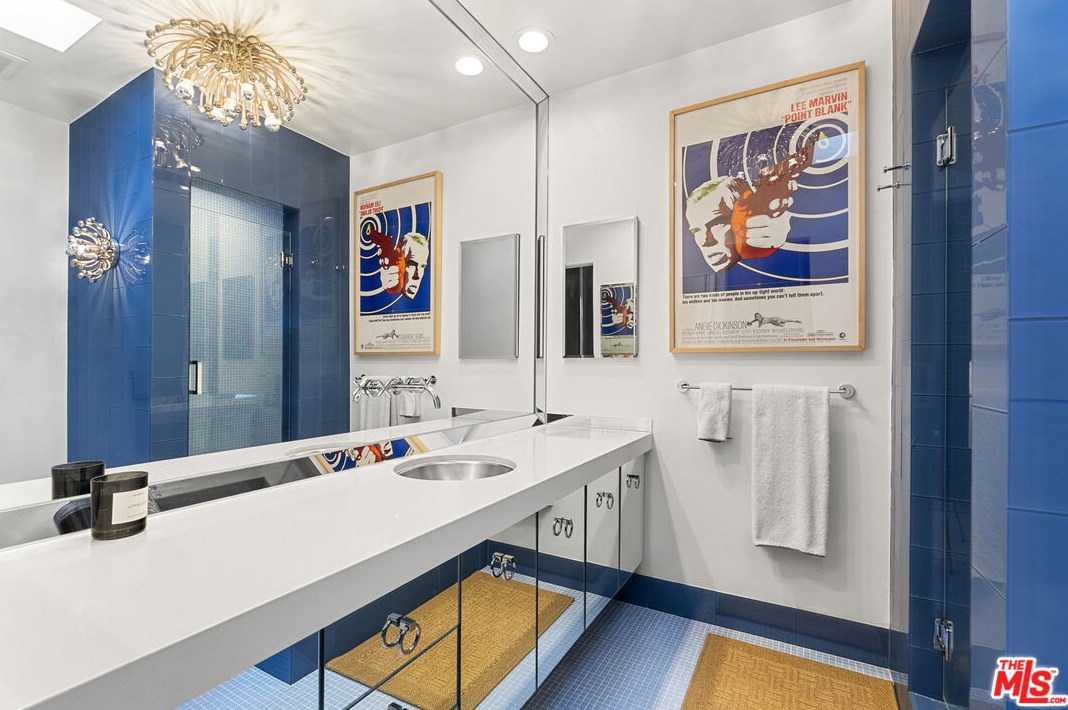 10899 Chalon Rd, Los Angeles CA  90077-3219 exterior