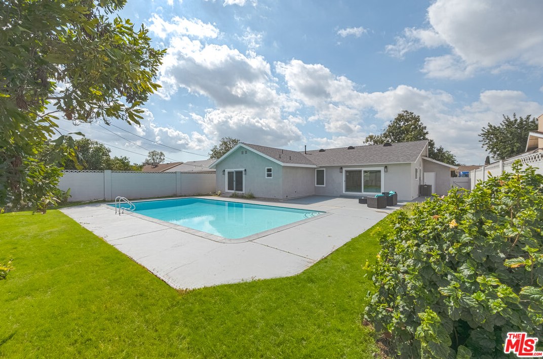 316 Shields Dr, Anaheim CA exterior