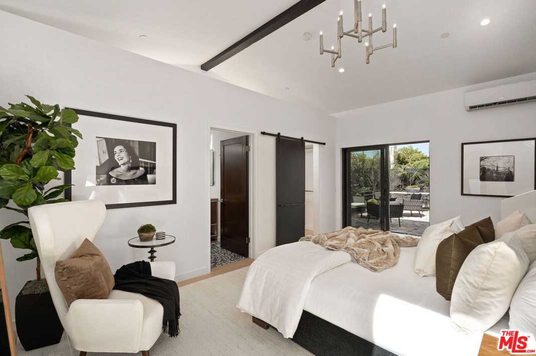 11863 Weir St, Los Angeles CA  90230-6065 exterior