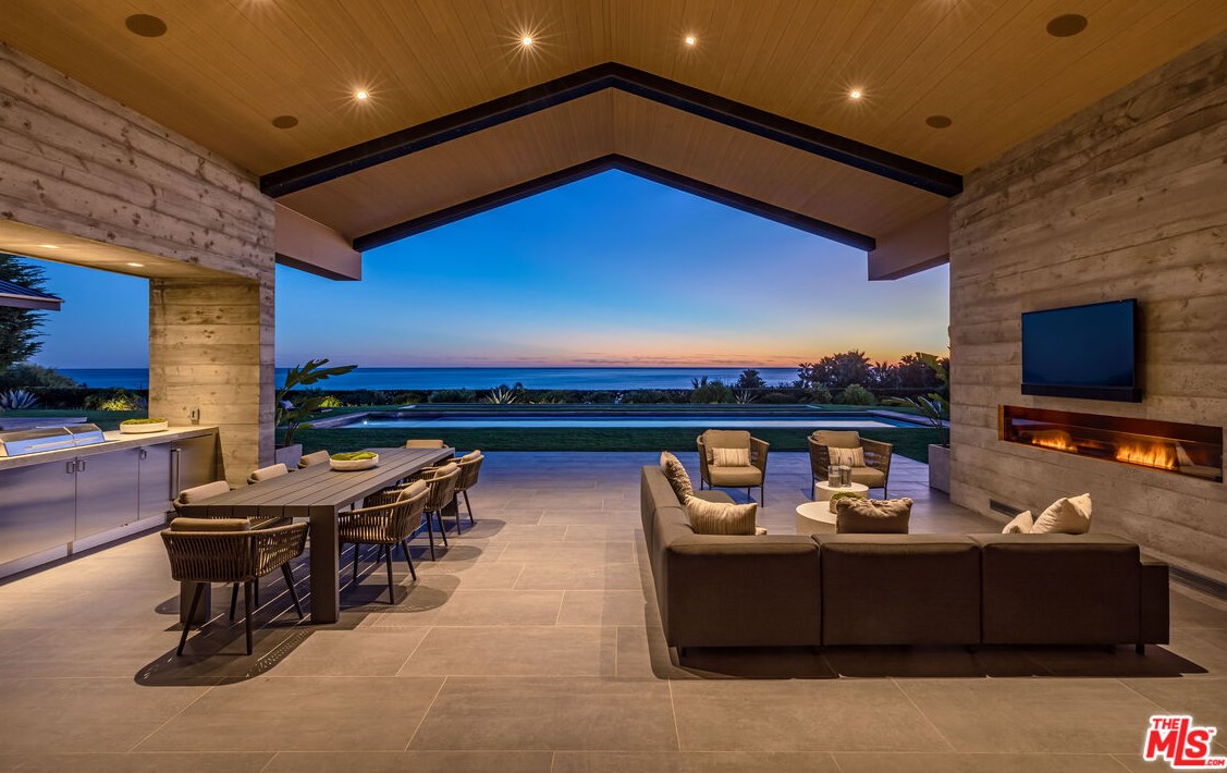 11865 Ellice St, Malibu CA  exterior